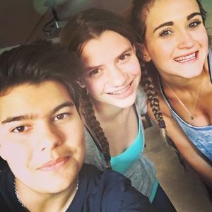 Meet your Posher, Dey